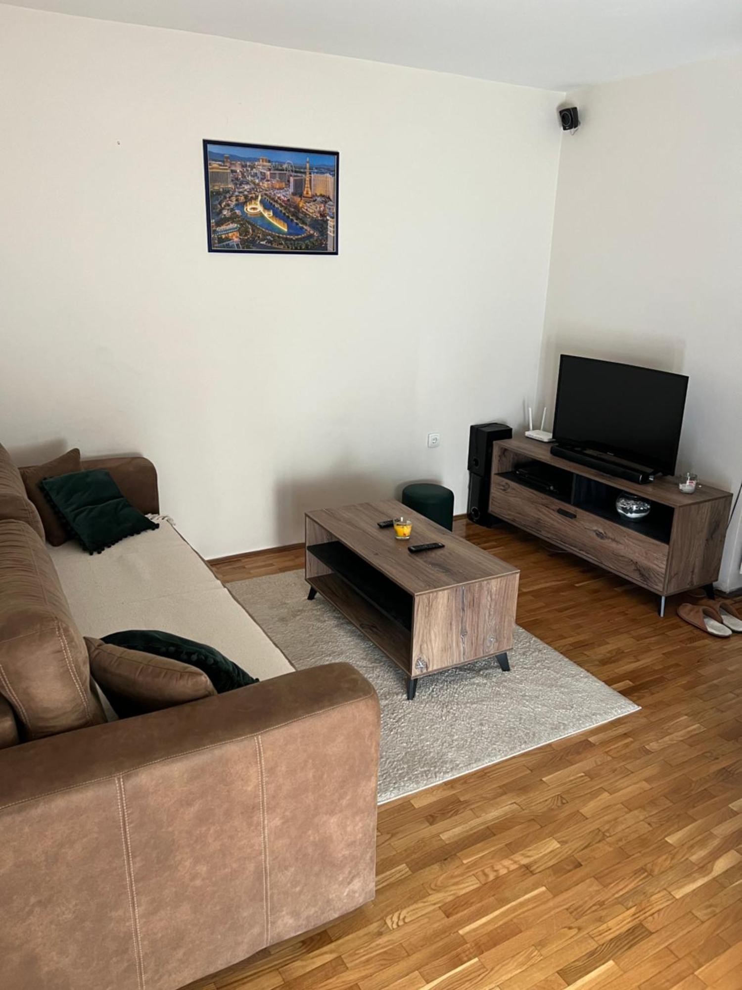 Sad Apartman Ниш Екстер'єр фото